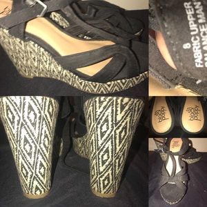 Chevron print summer wedges